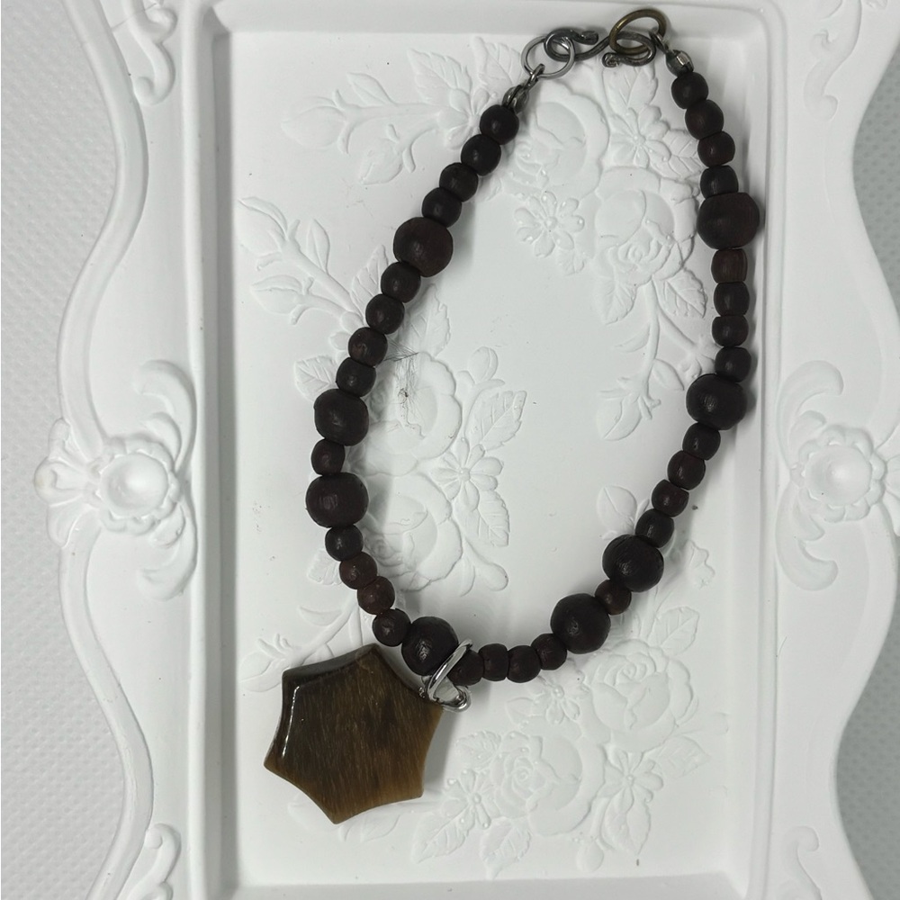 Upcycled Vintage wooden Beaded Tiger’s Eye Bracelet - Picture 4 of 4